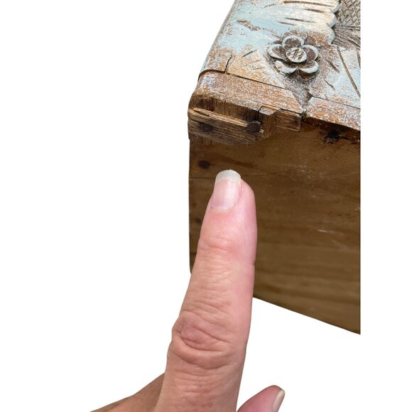 Vintage Hand Carved Wooden Storage Box Medieval Folk Art Design size 11.5"x7.5" - Picture 11 of 16